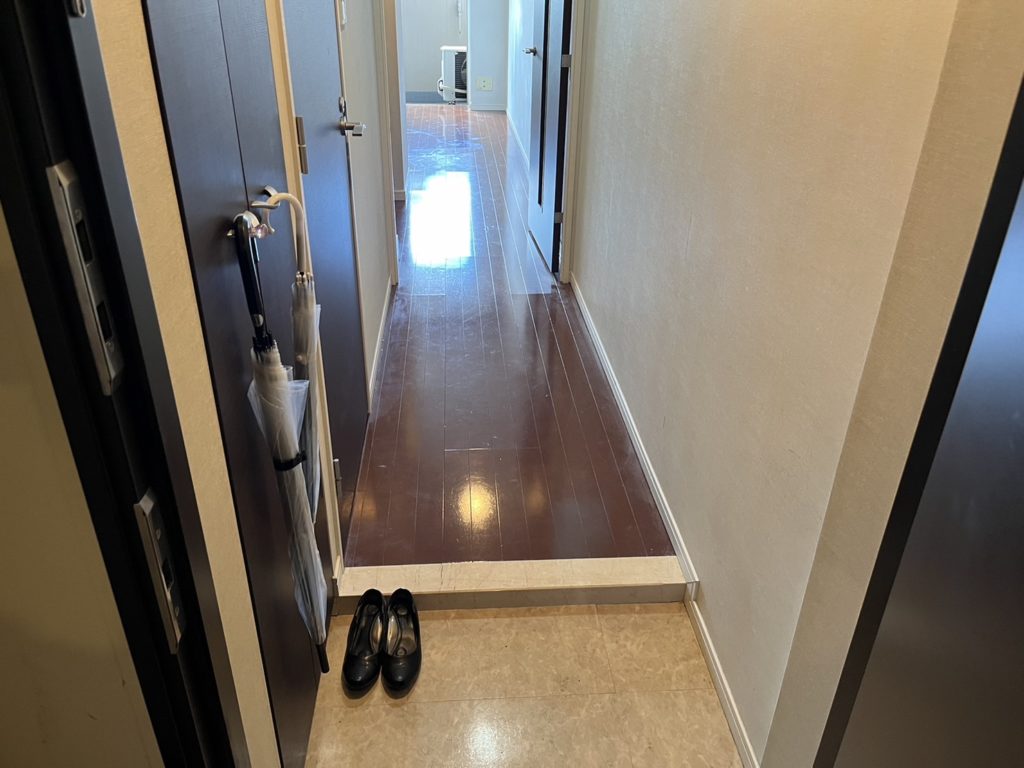神奈川県川崎市中原区の汚部屋片付け，すっきりと片付き引越準備が整った部屋