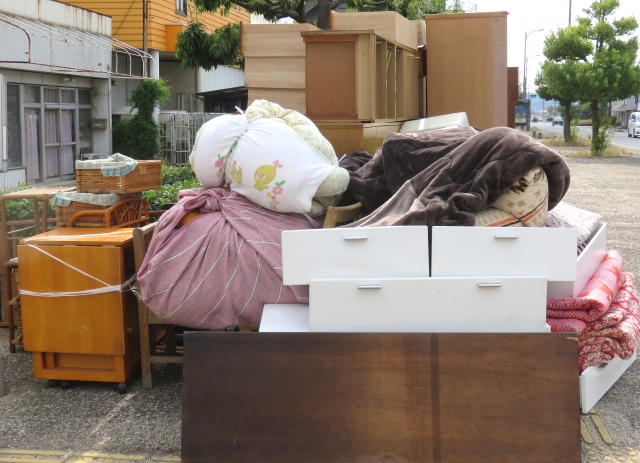 ゴミ屋敷から自力で引越しする場合の流れ