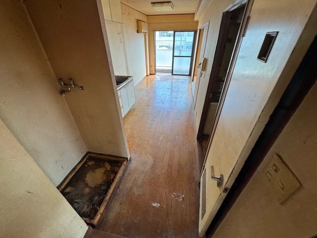 神奈川県川崎市幸区 ゴミがすべて回収された廊下